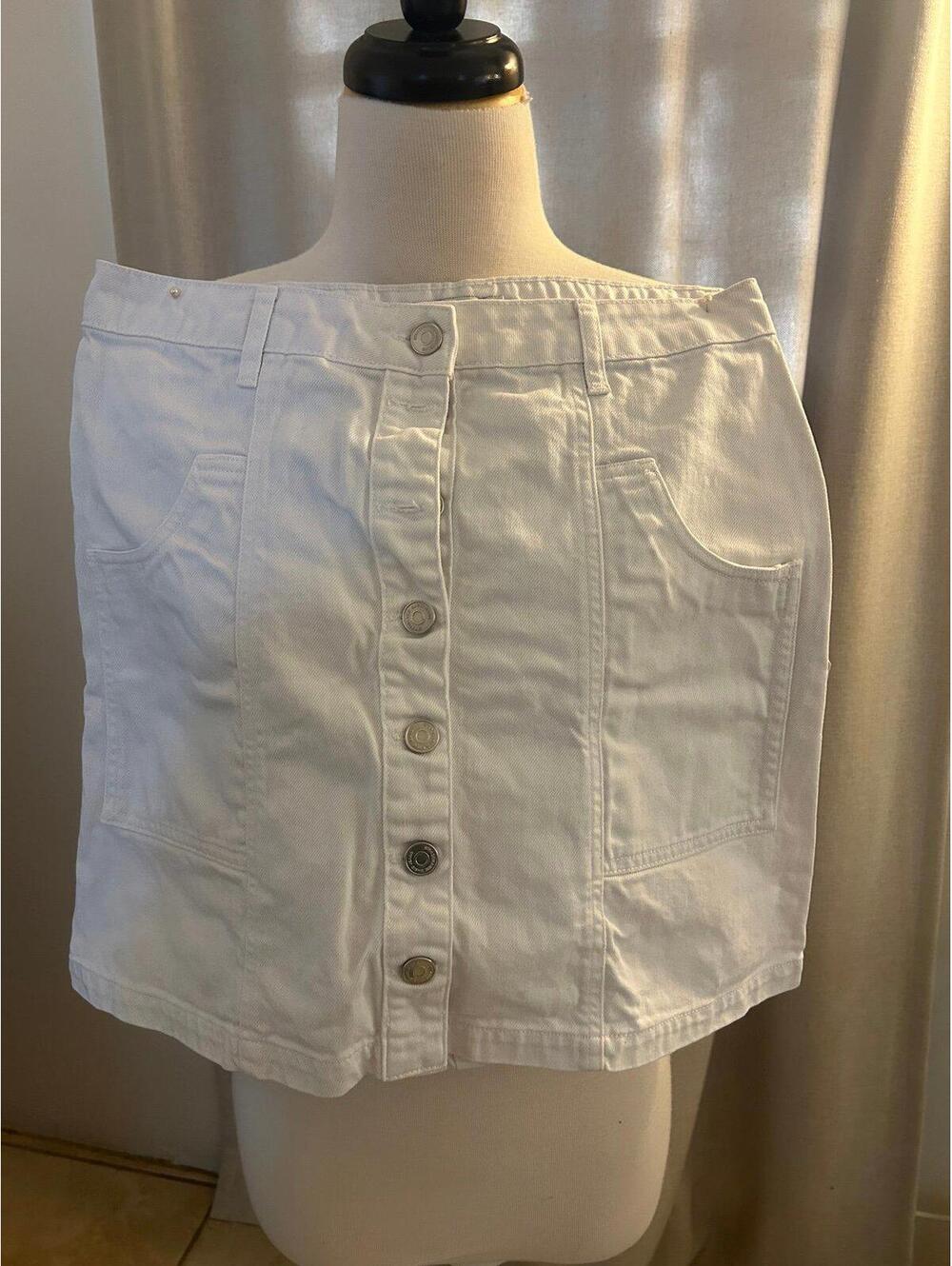 Stradivarius Denim Mini Skirt Button Front Patch PocketsCoquette Y2K EUR 40, US8